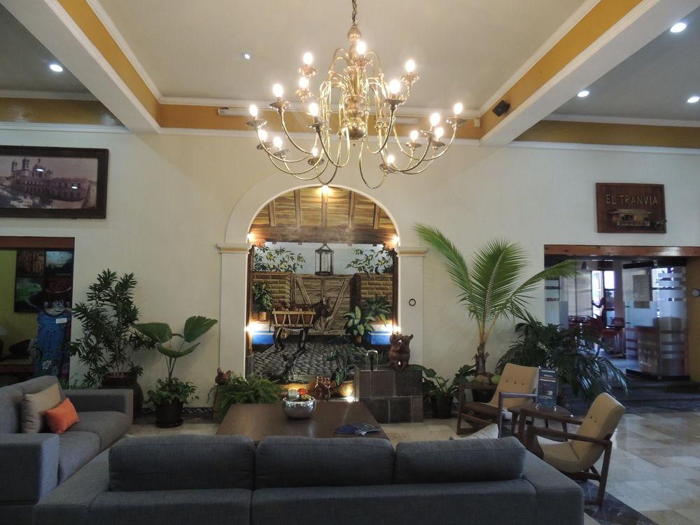 Hotel Concierge Plaza Colima Bagian luar foto