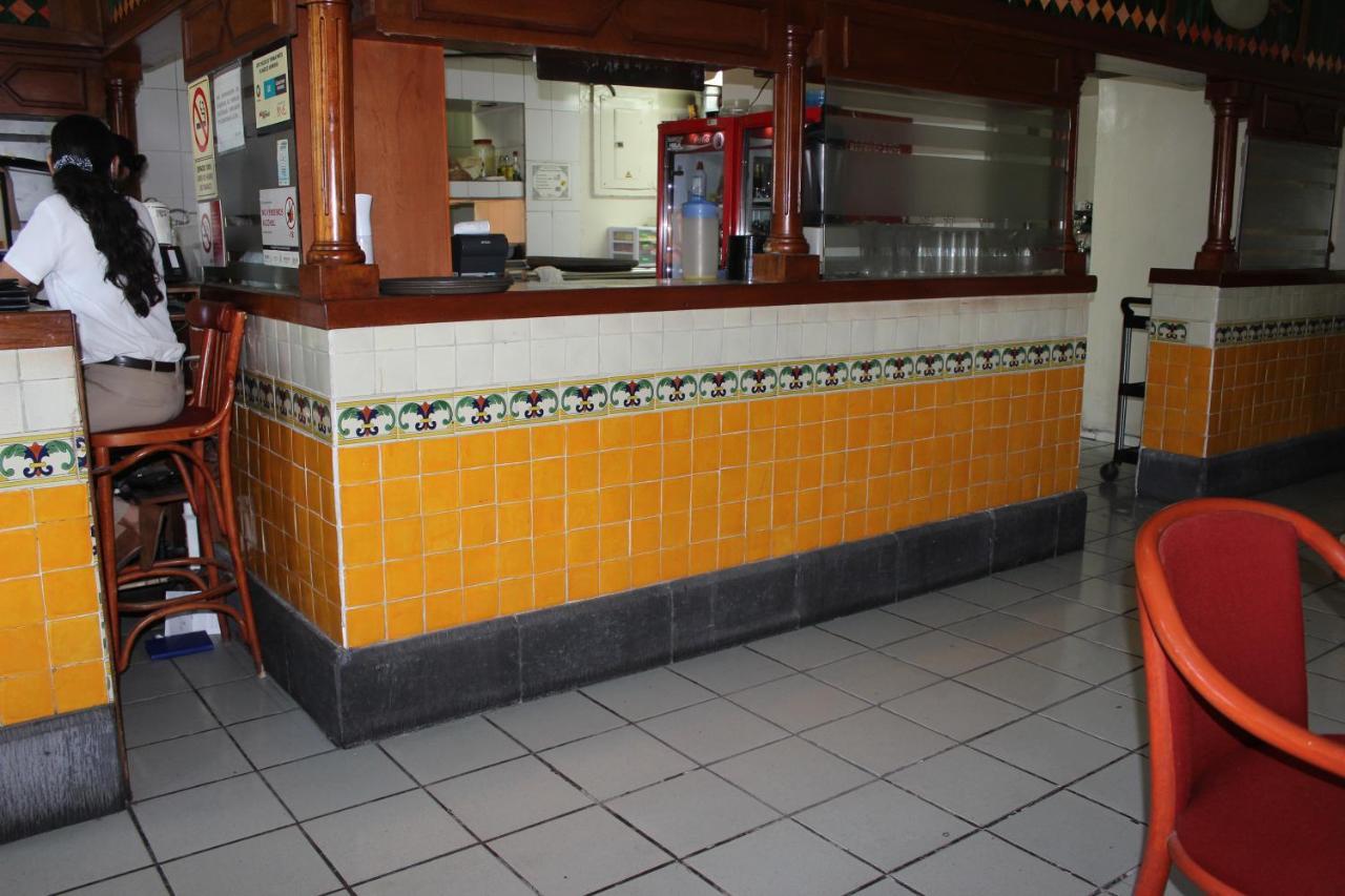 Hotel Concierge Plaza Colima Bagian luar foto