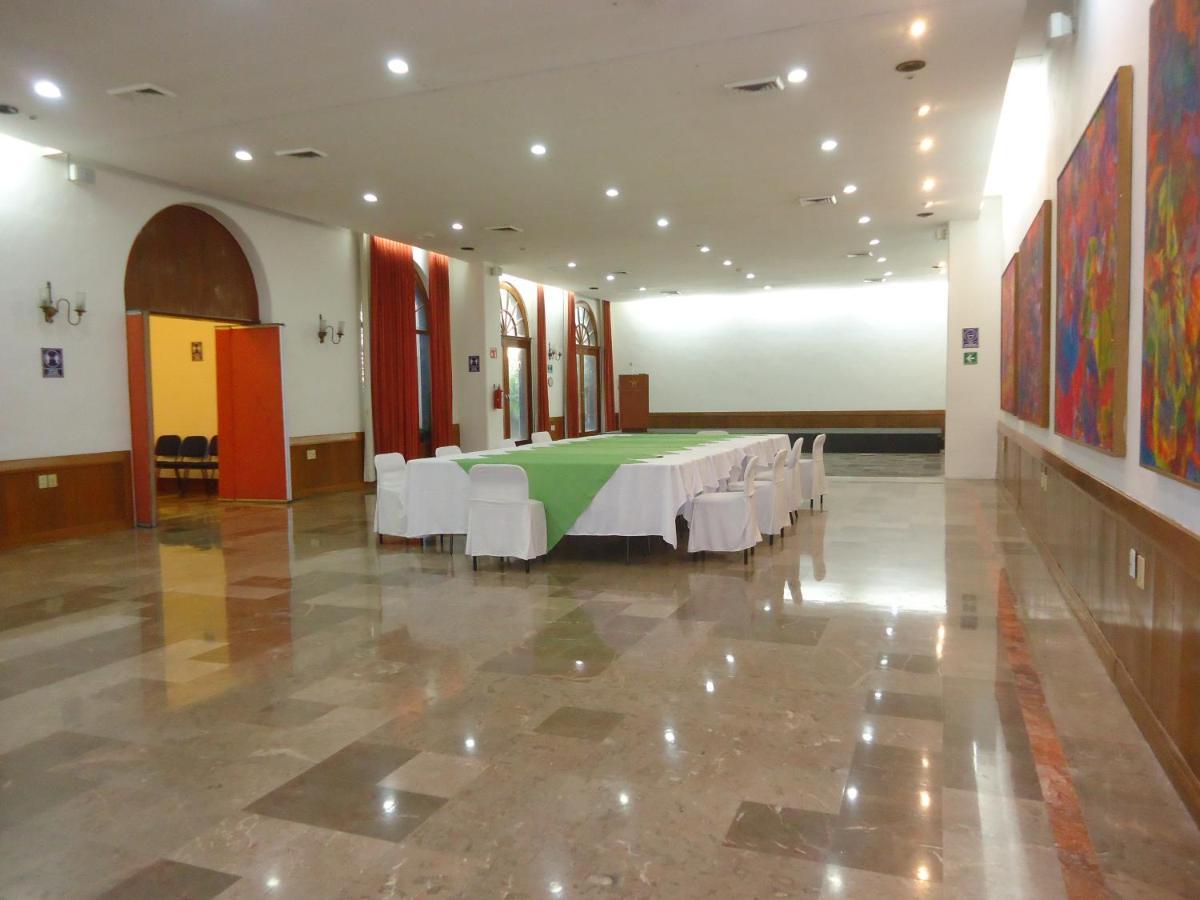 Hotel Concierge Plaza Colima Bagian luar foto
